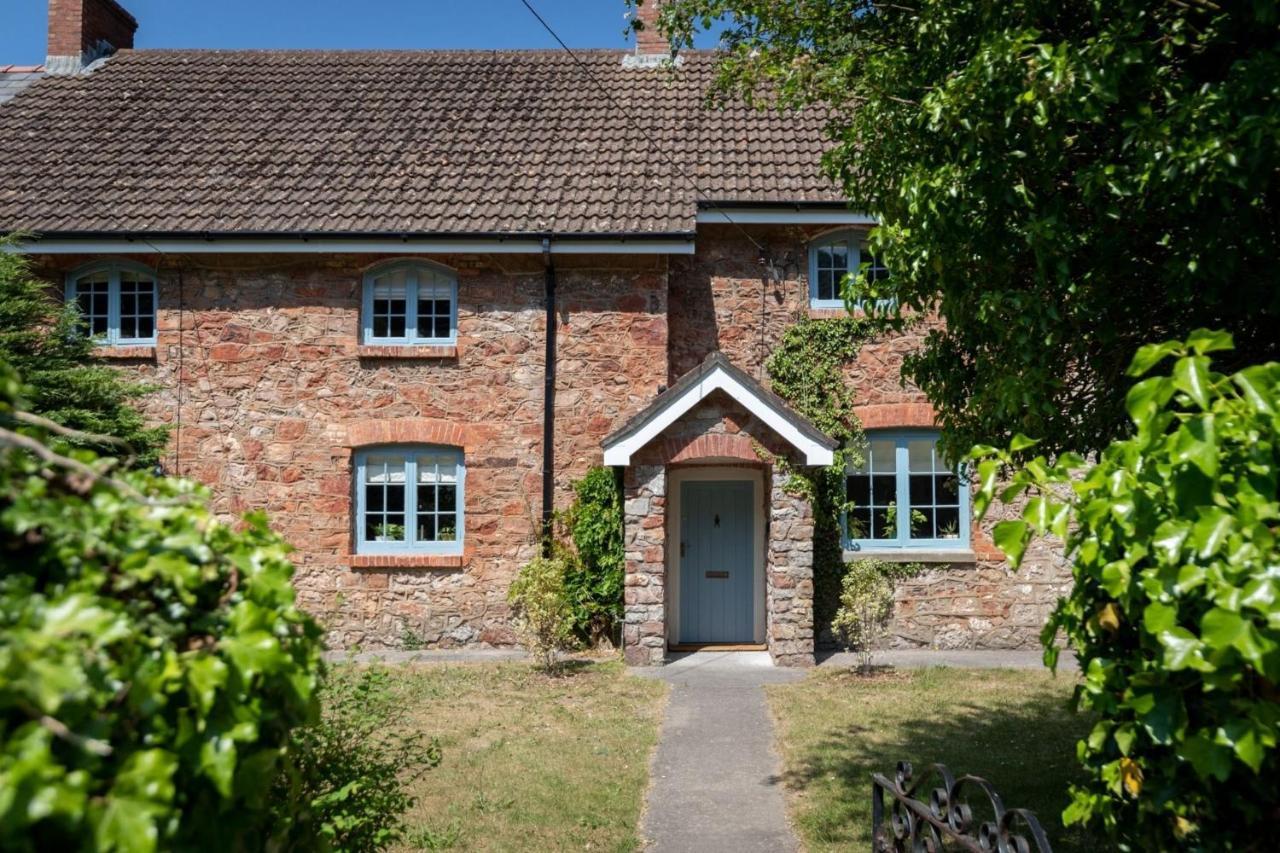 Teacher'S Cottage Оксвіч Екстер'єр фото